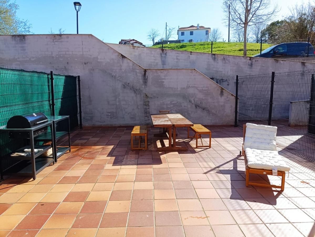 קומיאס Apartamento Con Terraza מראה חיצוני תמונה