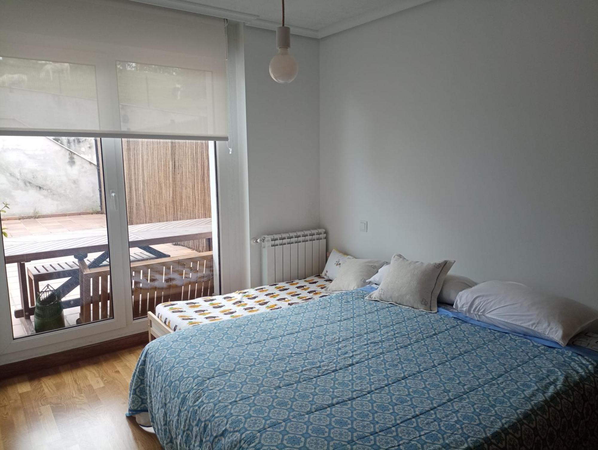 קומיאס Apartamento Con Terraza מראה חיצוני תמונה
